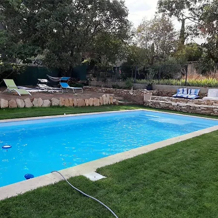 Casa vacanze Jolie Provencale Avec Piscine Et Vue *