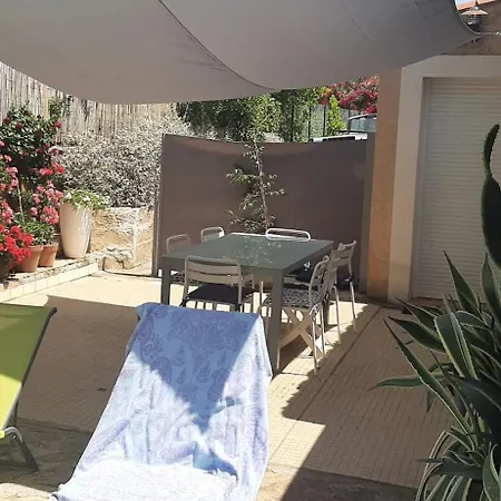 Casa vacanze Jolie Provencale Avec Piscine Et Vue La Ciotat